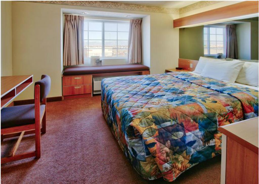 Western Skies Inn & Suites Los Lunas Exteriör bild