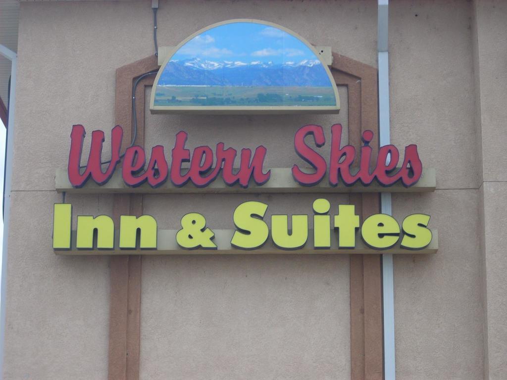 Western Skies Inn & Suites Los Lunas Exteriör bild